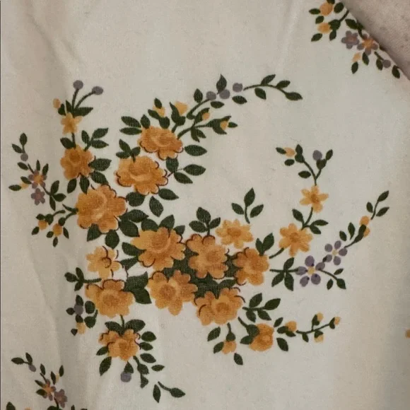 Crafty Couture V Neck Loose Top - Picture 4 of 6